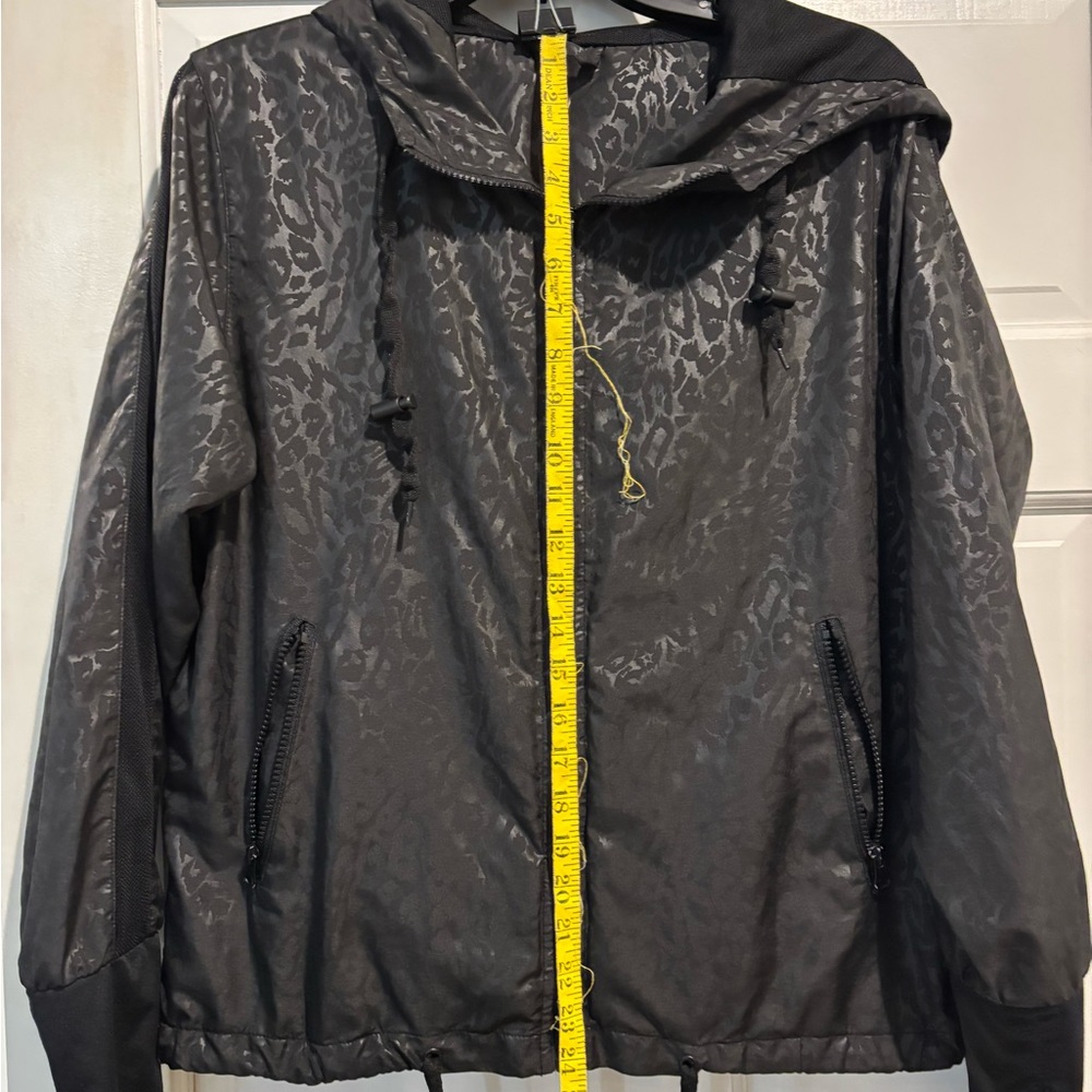 ZYIA Black woman’s bomber jacket - Picture 2 of 6